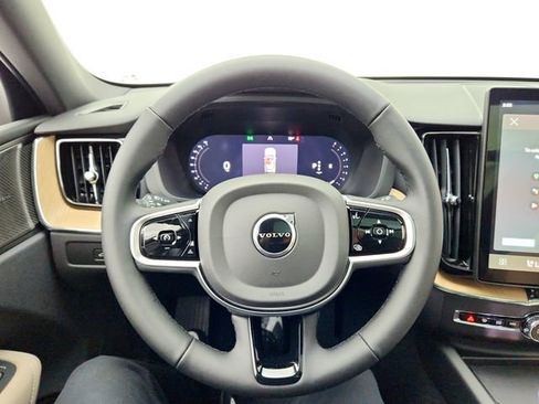 New 2026 Volvo XC60 B5 Plus w/ Climate Package PRO image 21