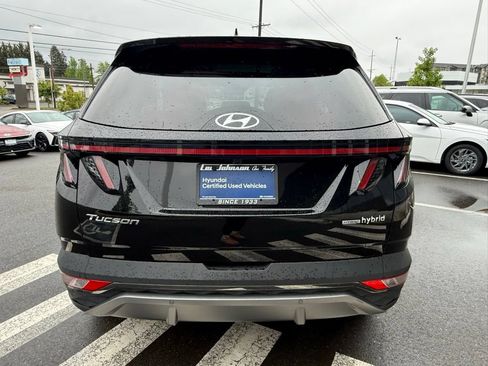 Certified 2022 Hyundai Tucson Limited AWD/4WD image 4