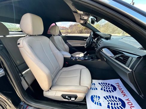 Used 2017 BMW 230i Convertible image 15
