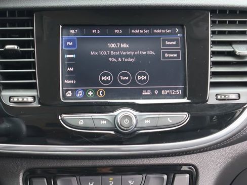 Used 2022 Buick Encore Preferred w/ Safety Package FWD image 19