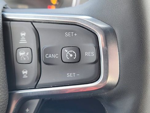 Used 2025 RAM 2500 Laramie image 13