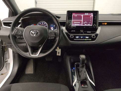 Used 2022 Toyota Corolla SE image 22