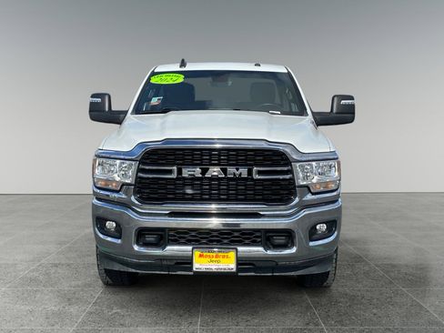 Used 2024 RAM 2500 Big Horn AWD/4WD image 8