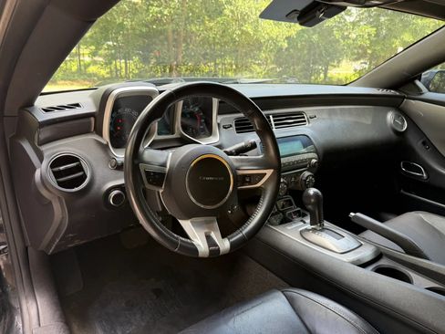 Used 2010 Chevrolet Camaro SS w/ RS Package RWD image 14