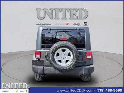 Used 2018 Jeep Wrangler Unlimited Sport S image 4