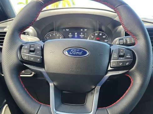 Used 2023 Ford Explorer ST-Line w/ Class IV Trailer Tow Package RWD image 17