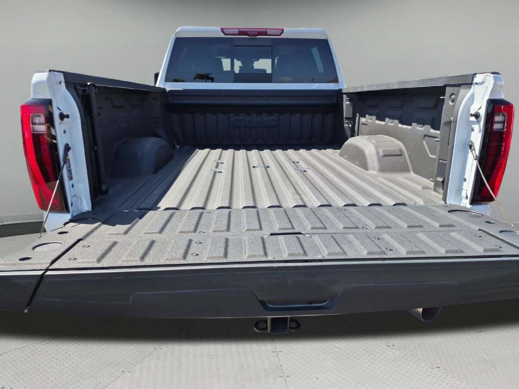 Certified 2025 GMC Sierra 3500 Denali Ultimate AWD/4WD image 25