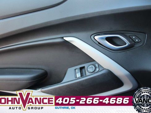 Used 2019 Chevrolet Camaro LT image 22