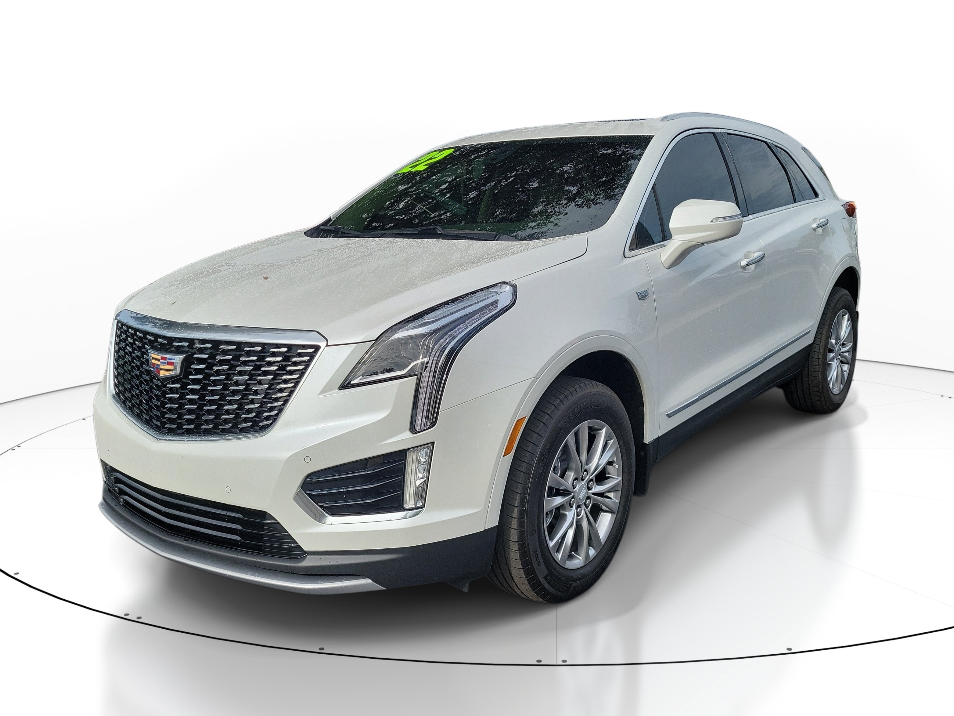 Used 2022 Cadillac XT5 Premium Luxury FWD image 3