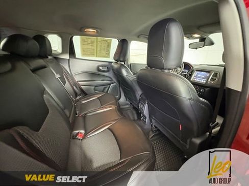 Used 2020 Jeep Compass Trailhawk AWD/4WD image 9