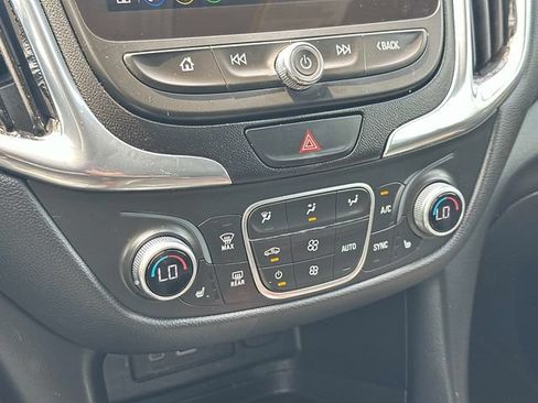 Used 2020 Chevrolet Equinox LT w/ Midnight Edition AWD/4WD image 30