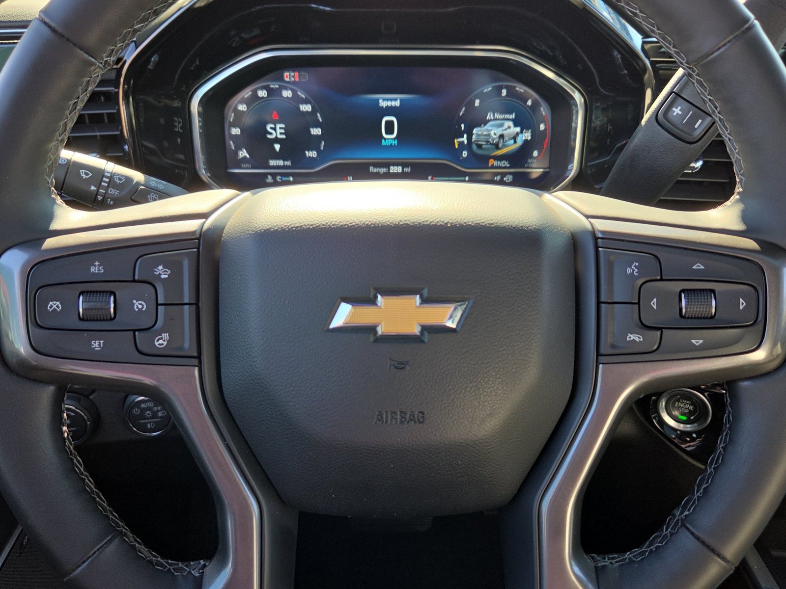 Used 2025 Chevrolet Silverado 3500 High Country w/ High Country Premium Package AWD/4WD image 11