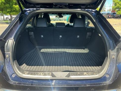 Used 2021 Toyota Venza XLE AWD/4WD image 29