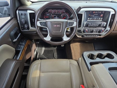 Used 2016 GMC Sierra 2500 SLT w/ Duramax Plus Package image 11