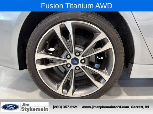 Used 2020 Ford Fusion Titanium AWD/4WD image 12