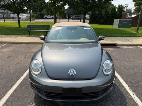 Used 2013 Volkswagen Beetle 2.5 FWD image 15