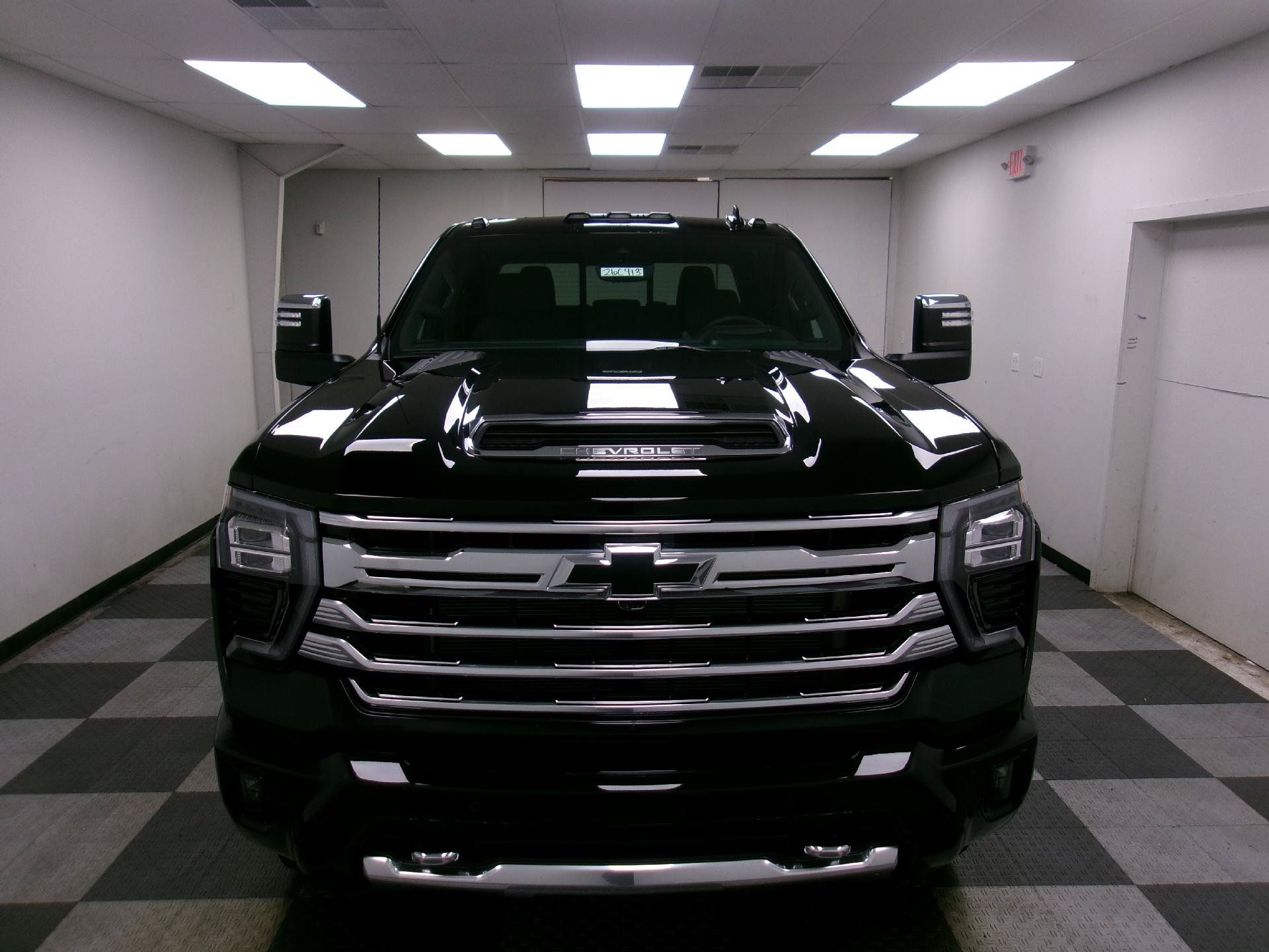 New 2026 Chevrolet Silverado 2500 High Country w/ Technology Package AWD/4WD image 15