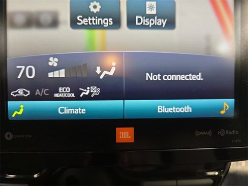 Used 2018 Toyota Prius Four image 26