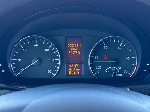 Used 2017 Mercedes-Benz Sprinter 3500 image 21