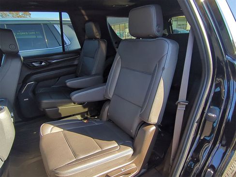 Certified 2023 GMC Yukon Denali w/ LPO, Floor Liner Package image 23
