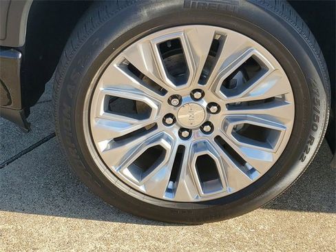 Certified 2020 GMC Sierra 1500 Denali w/ Denali Ultimate Package image 34