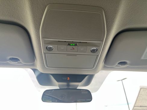 Used 2026 Nissan Kicks SR FWD image 44