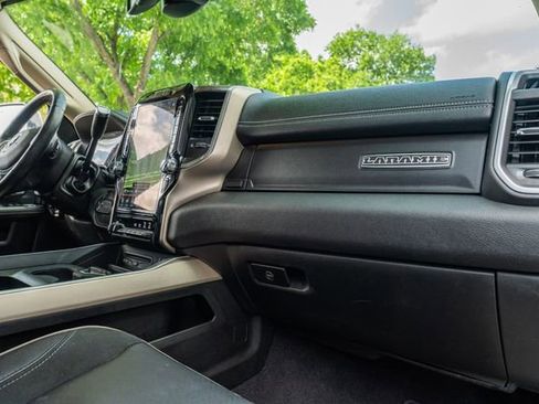 Used 2019 RAM 2500 Laramie AWD/4WD image 46