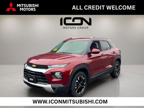 Used 2023 Chevrolet TrailBlazer LT w/ Convenience Package FWD image 1