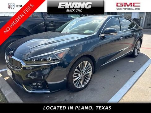 Used 2017 Kia Cadenza Limited FWD image 1