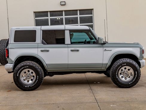 Used 2023 Ford Bronco Heritage Edition image 11