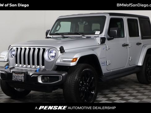 Used 2023 Jeep Wrangler Unlimited Sahara AWD/4WD image 1