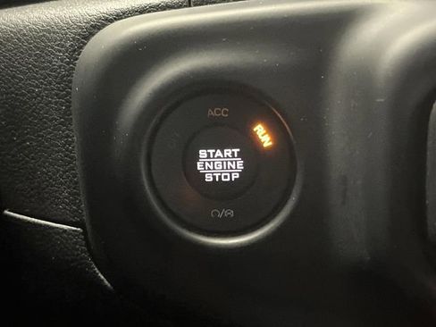 Used 2021 Jeep Wrangler Unlimited Sport image 20