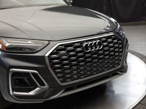 Used 2022 Audi Q5 2.0T Premium Plus AWD/4WD image 4