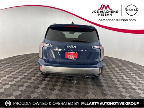 Used 2025 Kia Telluride SX w/ SX Captain's Chair Package image 7
