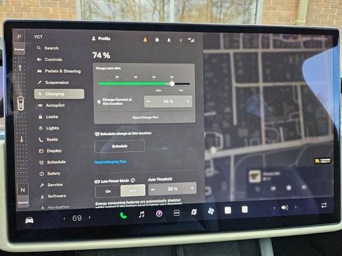 Used 2022 Tesla Model X image 36