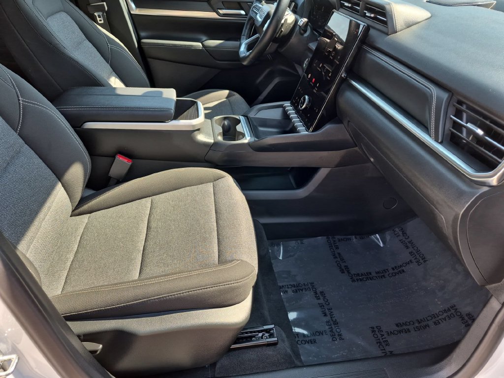 Used 2026 GMC Terrain Elevation AWD/4WD image 29