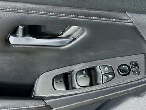 Used 2021 Nissan Sentra SV FWD image 22
