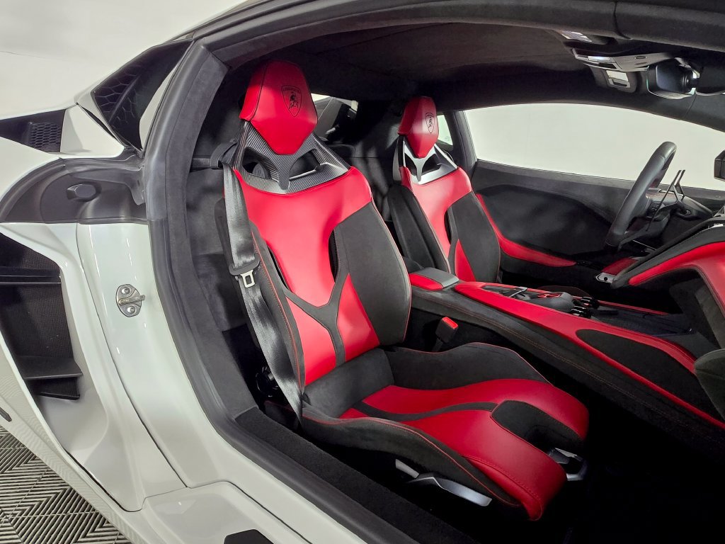 Used 2026 Lamborghini Temerario AWD/4WD image 17