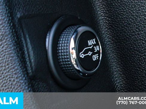 Used 2025 Cadillac XT4 Premium Luxury FWD image 51