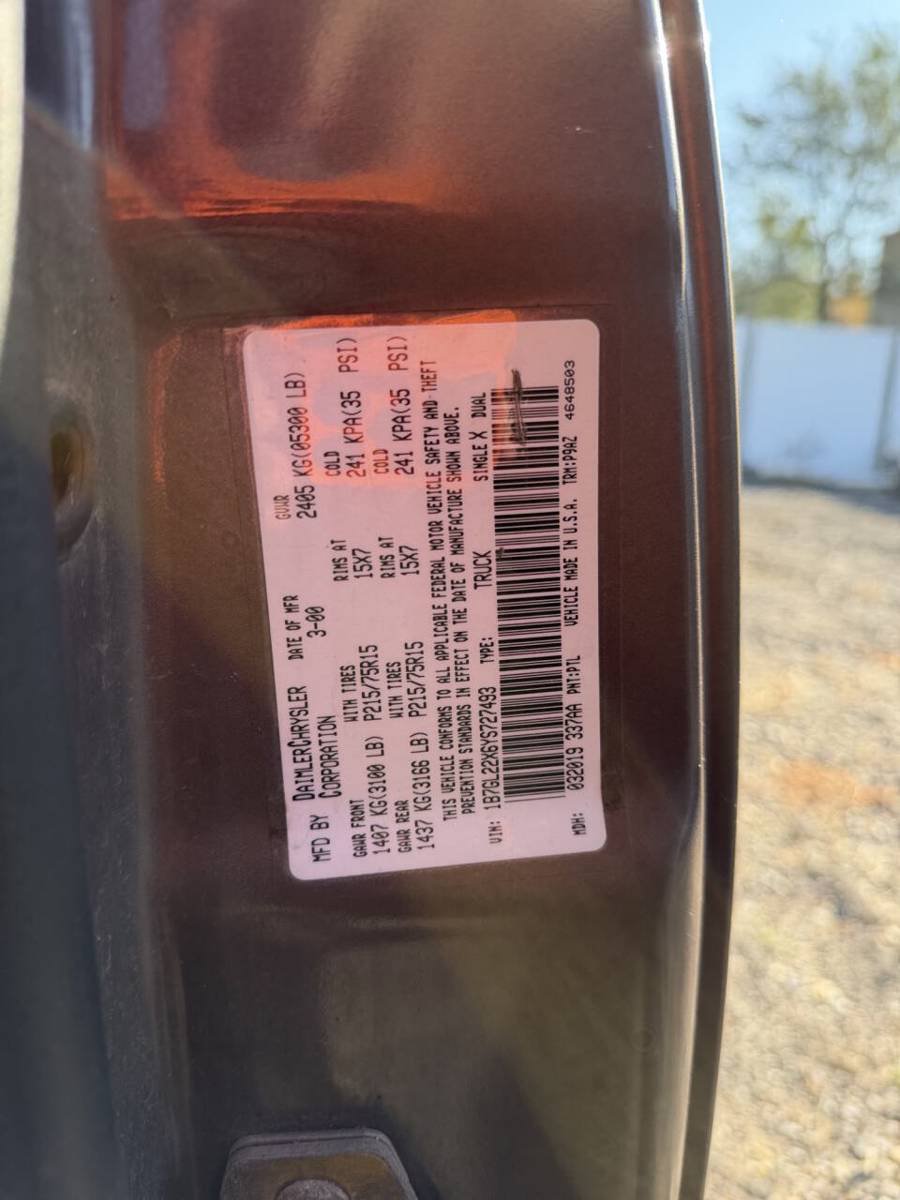 Used 2000 Dodge Dakota 2WD Club Cab image 38