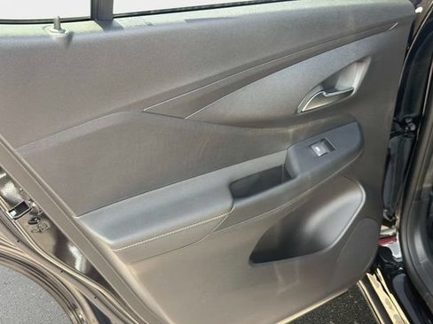 New 2026 Buick Envista Avenir FWD image 11