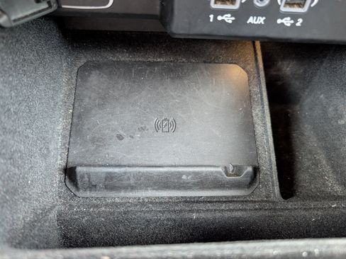 Used 2024 Jeep Wagoneer L Series II w/ Flexible Seating Group AWD/4WD image 28
