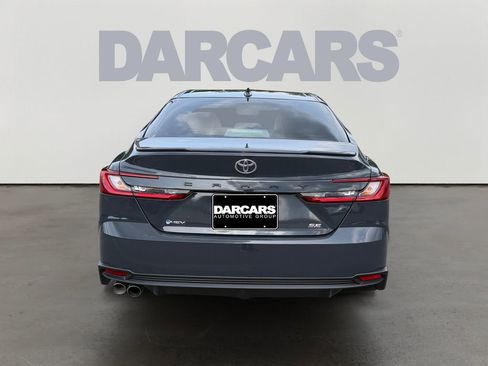 Used 2025 Toyota Camry SE FWD image 6