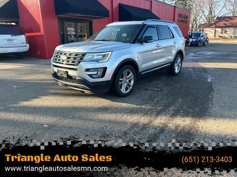 Used 2016 Ford Explorer XLT w/ Equipment Group 202A image 1
