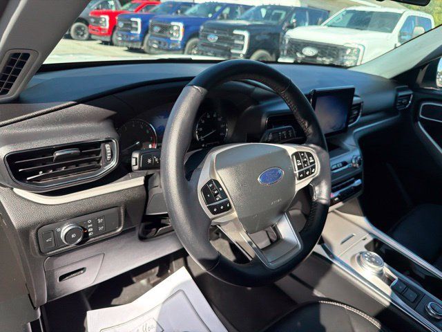 Used 2022 Ford Explorer XLT w/ Equipment Group 202A AWD/4WD image 20