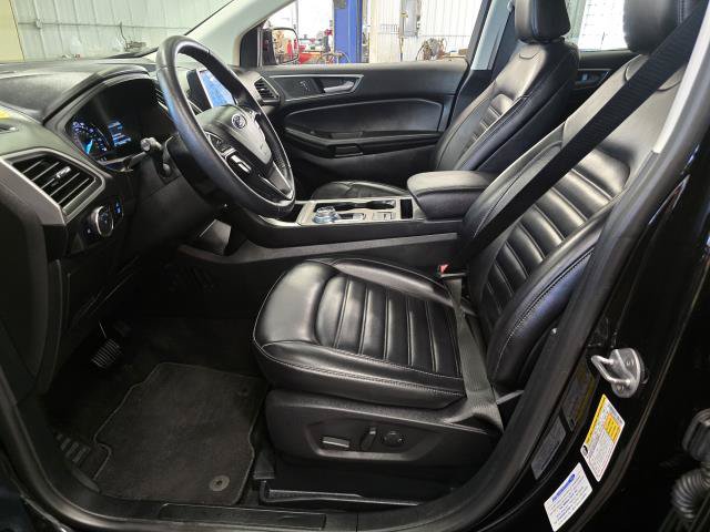Used 2024 Ford Edge SEL w/ Convenience Package AWD/4WD image 9