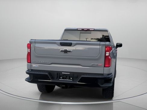 Used 2024 Chevrolet Silverado 1500 ZR2 w/ Technology Package AWD/4WD image 25