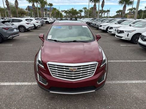 Used 2017 Cadillac XT5 Platinum image 5