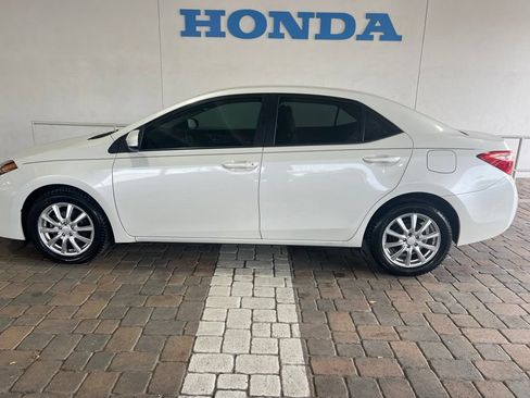 Used 2019 Toyota Corolla LE FWD image 15