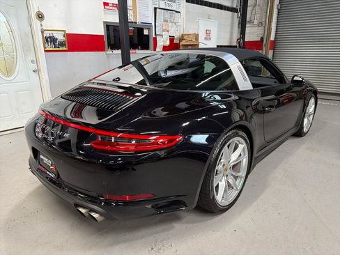Used 2017 Porsche 911 Targa 4S AWD/4WD image 27